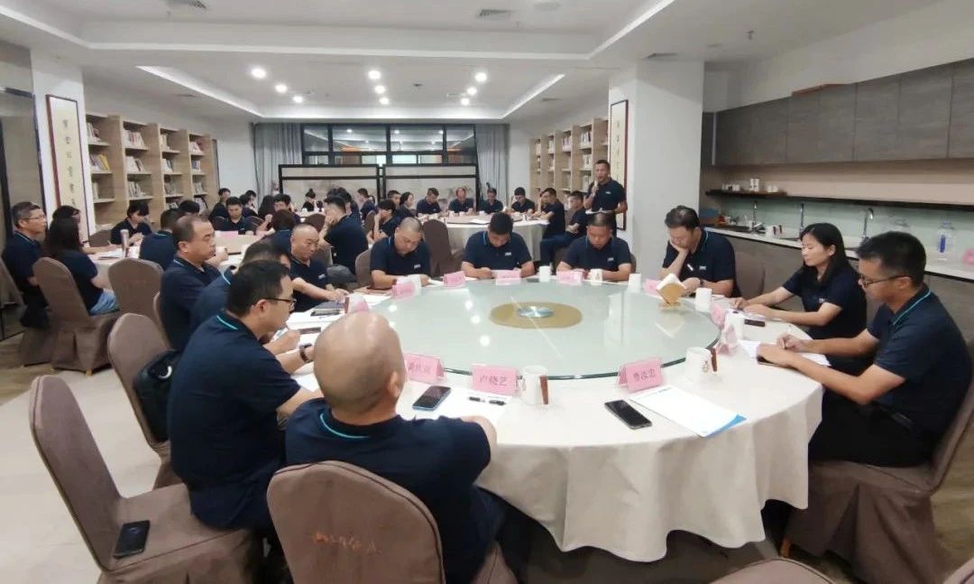 E:\lys\工作\綜合部\公司重大活動(dòng)、新聞\2022.11.13 廈晉八房建項(xiàng)目結(jié)算推進(jìn)會(huì)\網(wǎng)站\c6537ec0dd89137ec9c8ce0492376bbe.jpg